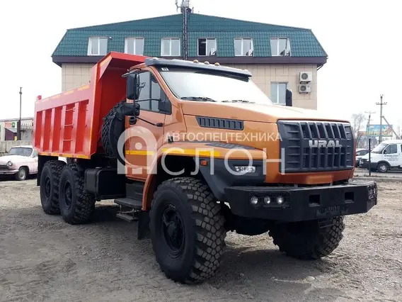 Самосвал Урал Next 5557 2026 года новый фото 2