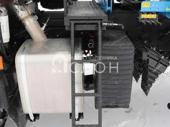 Тягач с КМУ Камаз 43118 2026 года новый фото 17
