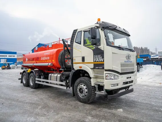 Автотопливозаправщик FAW 3250 2025 года новый фото 6
