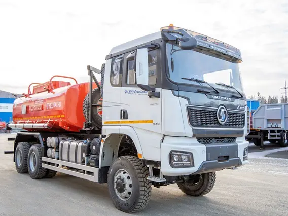 Автотопливозаправщик Shacman SX32586V385 2025 года новый фото 6