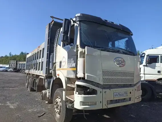 Самосвал FAW J6 2022 года б/у