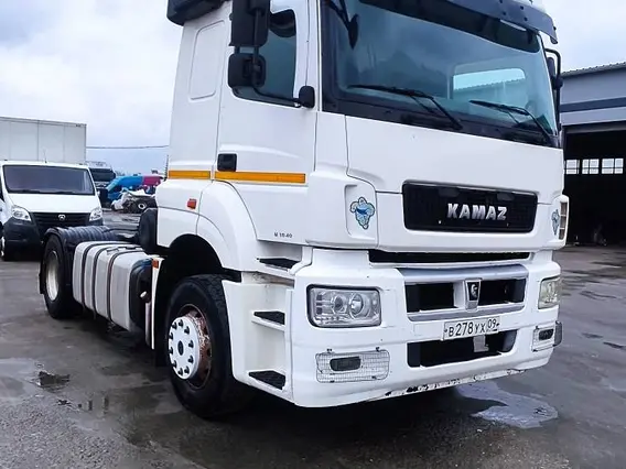 Седельный тягач Камаз 5490 2018 года б/у