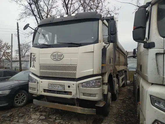 Самосвал FAW J6 2023 года б/у фото 3