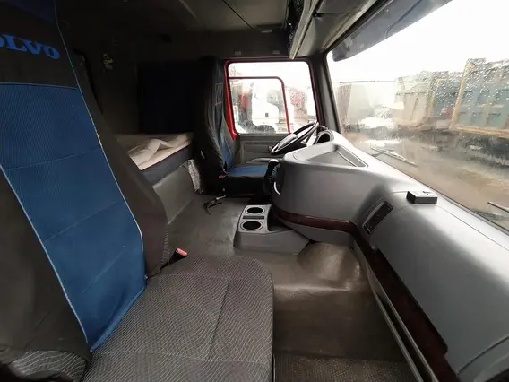Самосвал Howo HW76 2021 года б/у фото 10