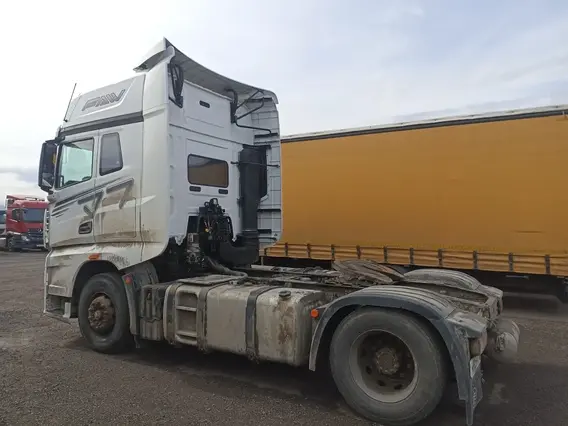 Седельный тягач FAW J7 ADR 2023 года б/у фото 4