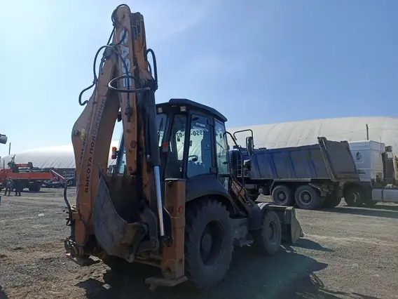 Экскаватор-погрузчик CASE 570SV 2024 года б/у фото 8
