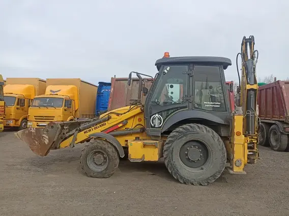 Экскаватор-погрузчик NEW HOLLAND B80B 2022 года б/у фото 5