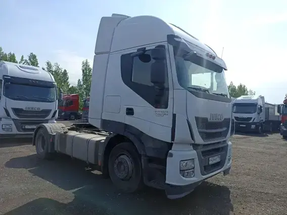 Седельный тягач IVECO Stralis 2021 года б/у