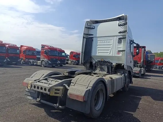 Седельный тягач IVECO Stralis 2021 года б/у фото 8
