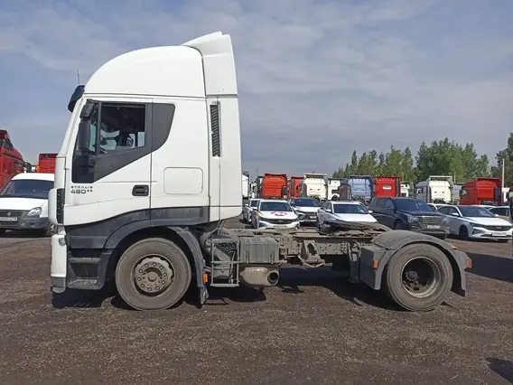 Седельный тягач IVECO Stralis 2021 года б/у фото 5
