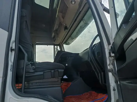 Седельный тягач IVECO Stralis 2021 года б/у фото 12