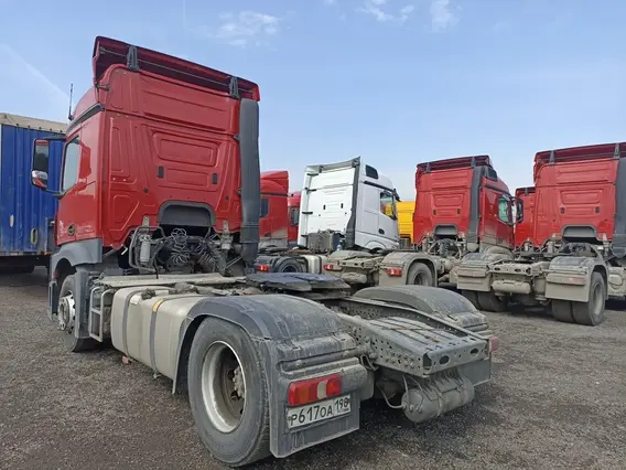Седельный тягач Mercedes-Benz Actros 2021 года б/у фото 6