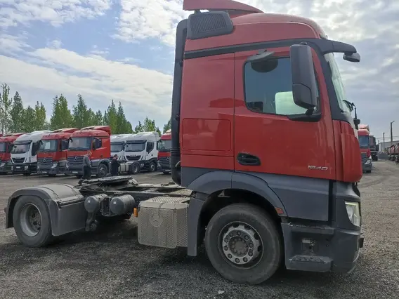 Седельный тягач Mercedes-Benz Actros 2021 года б/у фото 9