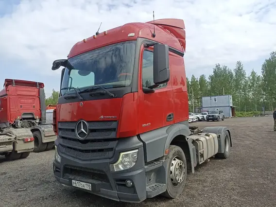 Седельный тягач Mercedes-Benz Actros 2021 года б/у фото 4