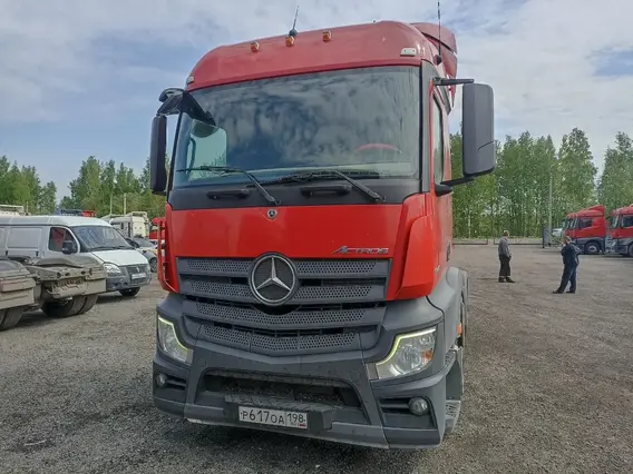 Седельный тягач Mercedes-Benz Actros 2021 года б/у фото 3