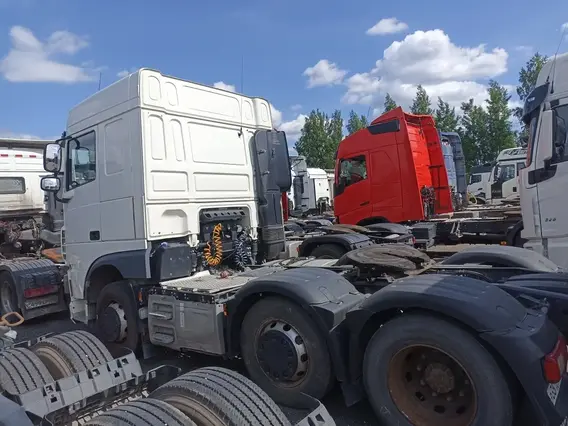 Седельный тягач DAF XF 2016 года б/у фото 8