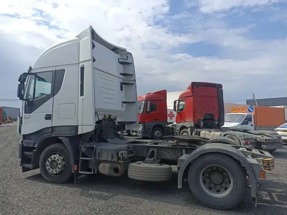 Седельный тягач IVECO Stralis 2020 года б/у фото 5