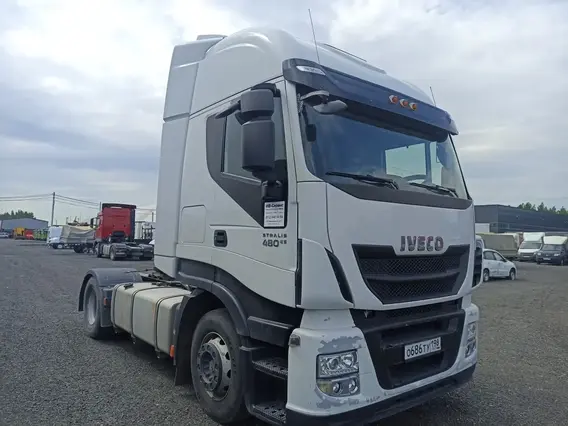 Седельный тягач IVECO Stralis 2021 года б/у фото 4