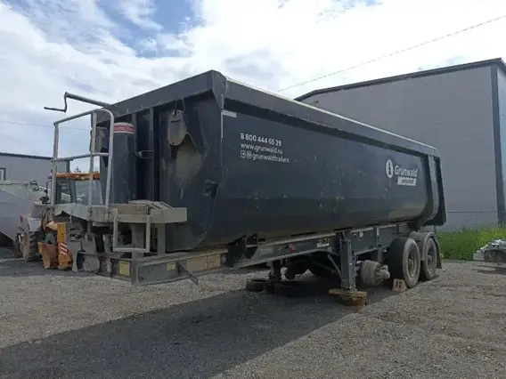 Самосвальный полуприцеп Grunwald 9453 2023 года б/у
