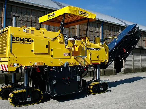 Дорожная фреза Bomag BS  б/у фото 2