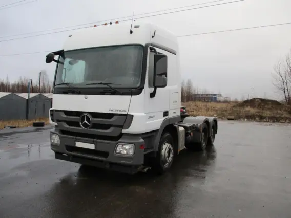 Тягач Mercedes-Benz Actros 2018 года б/у