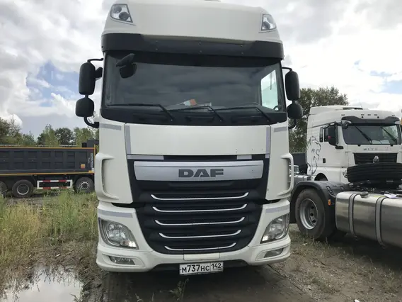 Седельный тягач DAF XF 2017 года б/у фото 3