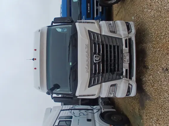 Седельный тягач Камаз 54901 2023 года б/у фото 2