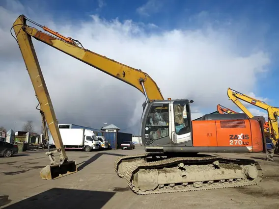 Экскаватор Hitachi ZX 270 LC-3 2008 года б/у