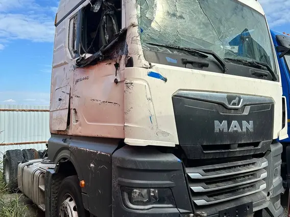 Седельный тягач MAN TGX 2022 года б/у фото 2
