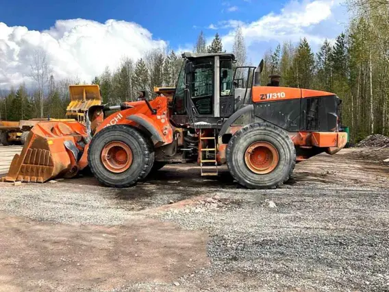 Фронтальный погрузчик Hitachi ZW310 2016 года б/у