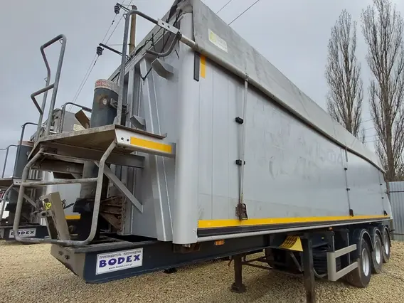 Самосвальный полуприцеп Bodex KIS 3WA1 2022 года б/у фото 4