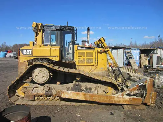 Бульдозер Caterpillar D6 2008 года б/у