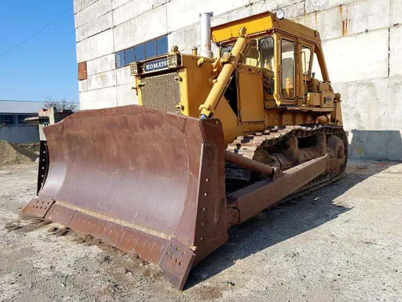 Бульдозер Komatsu D355 А3 1984 года б/у
