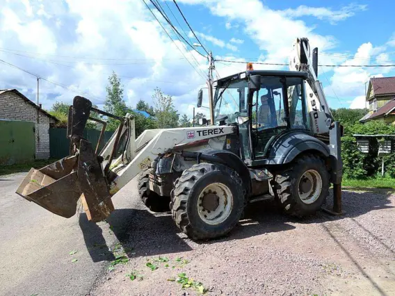 Экскаватор-погрузчик Terex 970 Elite 2007 года б/у