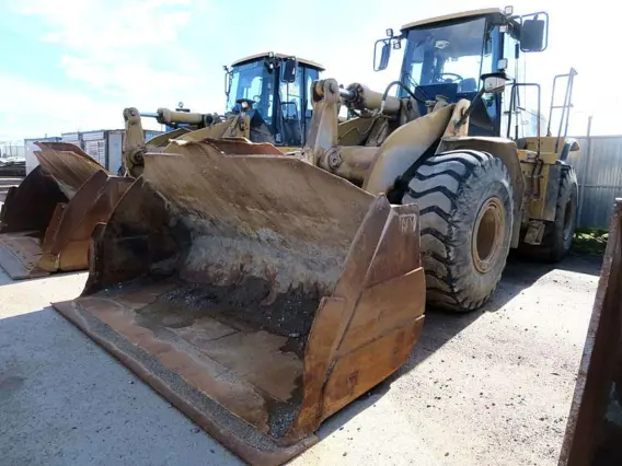 Фронтальный погрузчик Caterpillar 966H 2012 года б/у