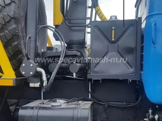 Лесовоз с КМУ Урал 55571 новый фото 2