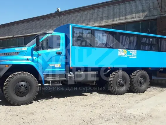 Вахтовый автобус Урал NEXT 3255-5013-71Е5 2019 года б/у