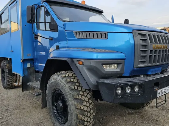 Вахтовый автобус Урал 32551 2017 года б/у