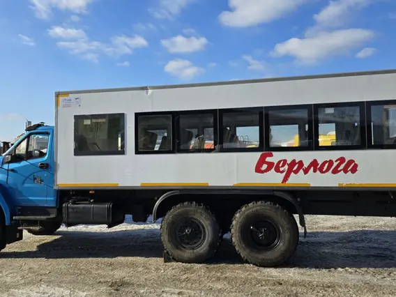 Вахтовый автобус Урал 3255 NEXT 2018 года б/у