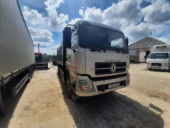 Самосвал DONGFENG DFH3330 2023 года б/у