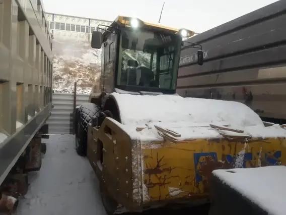 Дорожный каток XCMG XS225 2022 года б/у