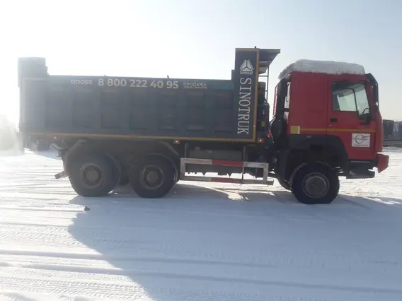 Самосвал Howo HW76 2022 года б/у фото 3