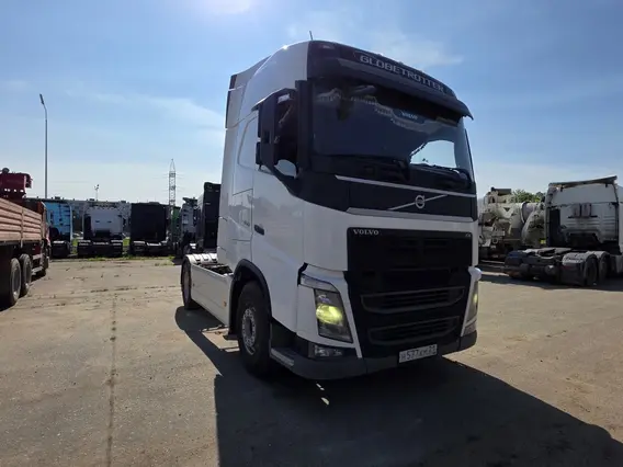 Седельный тягач Volvo FH 2017 года б/у