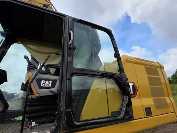 Экскаватор CATERPILLAR 320GC 2022 года б/у фото 12