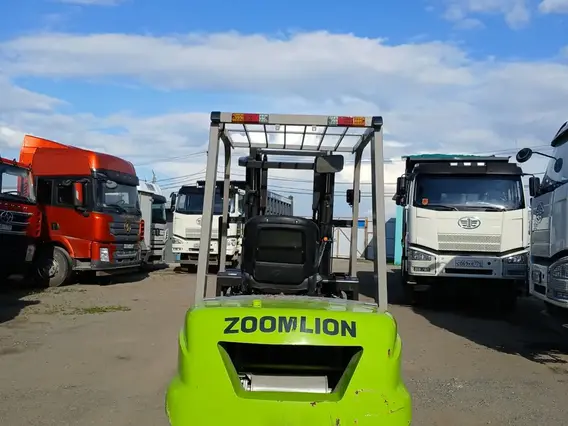 Вилочный погрузчик ZOOMLION FD15 2024 года б/у фото 3
