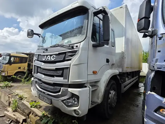 Рефрижератор JAC N200 2023 года б/у