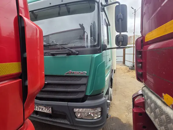 Изотермический фургон Mercedes-Benz Atego 2016 года б/у фото 3