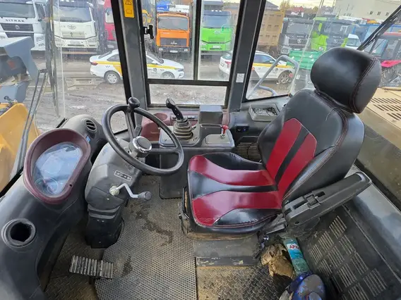 Фронтальный погрузчик Lonking LG863G 2023 года б/у фото 8