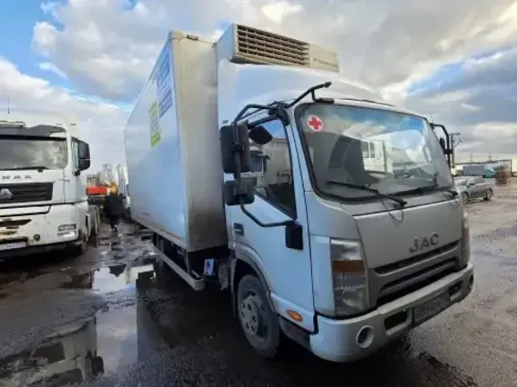 Изотермический фургон JAC N90 2022 года б/у