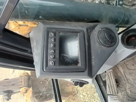 Экскаватор JOHN DEERE E140LC 2019 года б/у фото 11